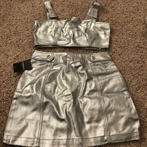 Two piece set